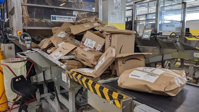 Sotto Natale aumentano anche i lavori del settore logistica © www.giornaledibrescia.it