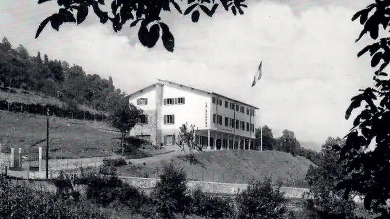 Una veduta di Ca' Serena negli anni Settanta - © www.giornaledibrescia.it