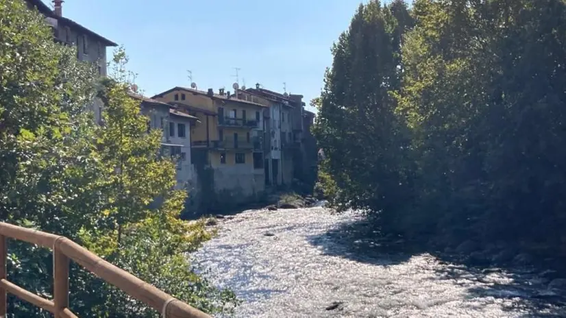 Il fiume Chiese nell'abitato di Gavardo - © www.giornaledibrescia.it