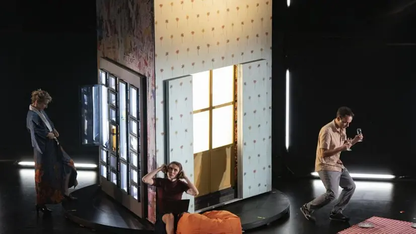 Festival Duende: lo spettacolo «Il Ministero della Solitudine»