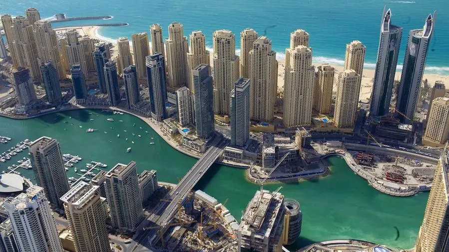 Una veduta aerea dello skyline di Dubai, negli Emirati Arabi - Foto © www.giornaledibrescia.it