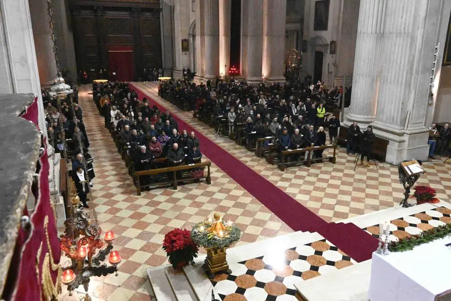In Cattedrale saranno celebrate le messe della Vigilia e di Natale - Marco Ortogni/Neg © www.giornaledibrescia.it