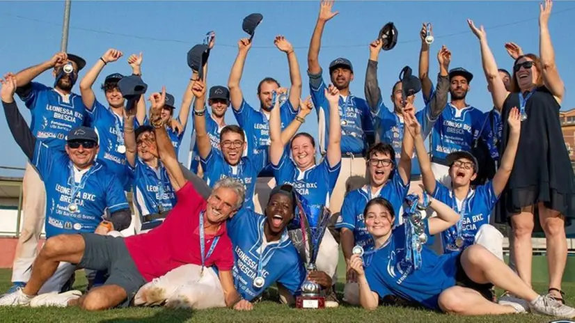 Il Brescia baseball ciechi con la Coppa Italia - Foto Titoldini