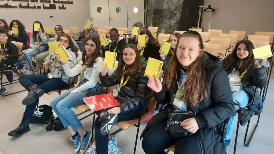 Gli alunni della Tridentina in visita in redazione