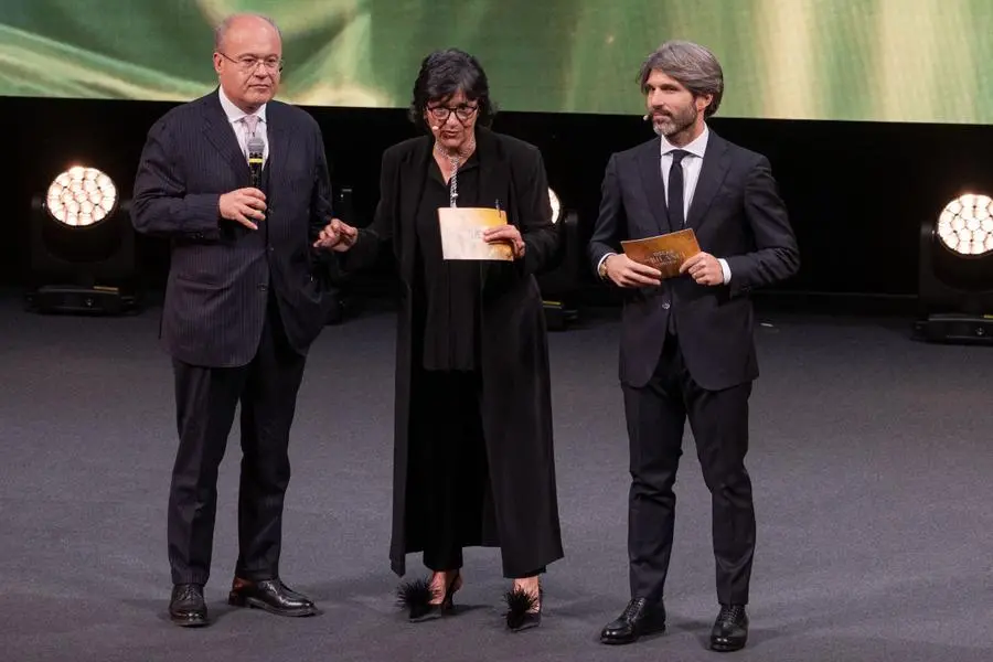 Oscar dei Bilanci, il palco del Teatro Grande: la serata
