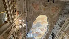 Il soffitto affrescato del Ridotto del Teatro Grande - Foto Kevin Anselmini