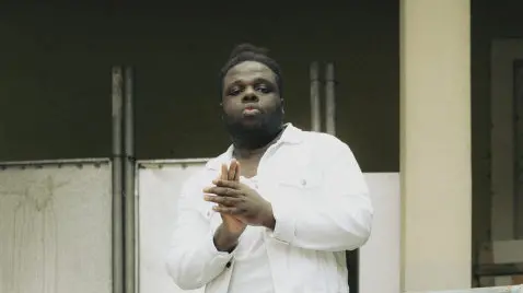 Il rapper vive a Roè Volciano con la famiglia - Foto Picasa