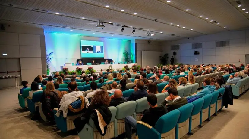 Folla al talk organizzato dalla Bcc del Garda «Oltre lo sport: i valori per vincere nella vita»