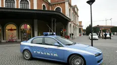 Polizia in stazione (foto d'archivio) - © www.giornaledibrescia.it