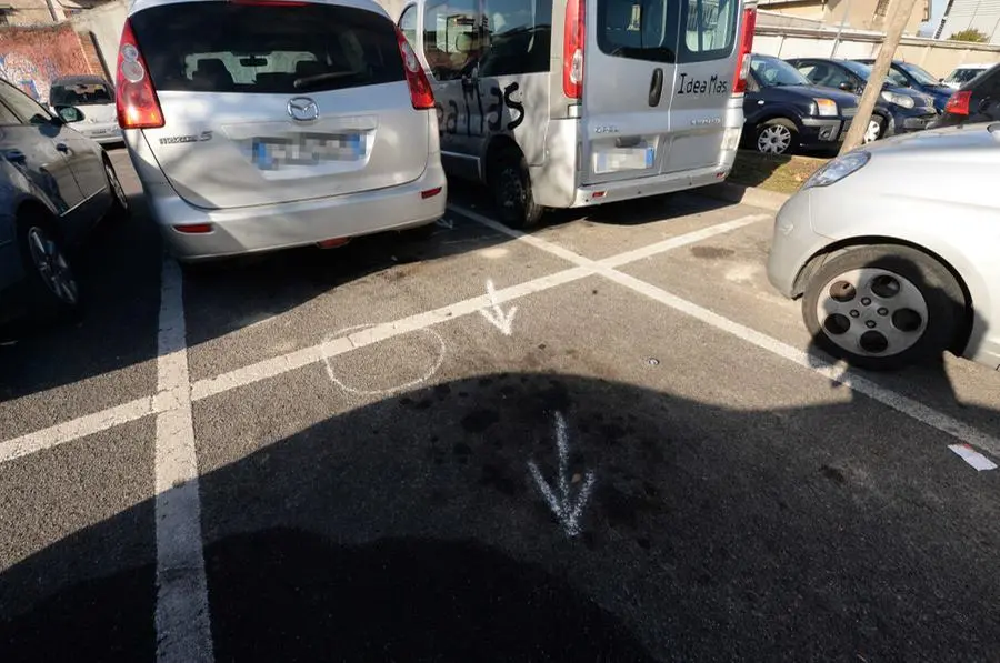 Il parcheggio di via Milano dove si è consumato l'omicidio