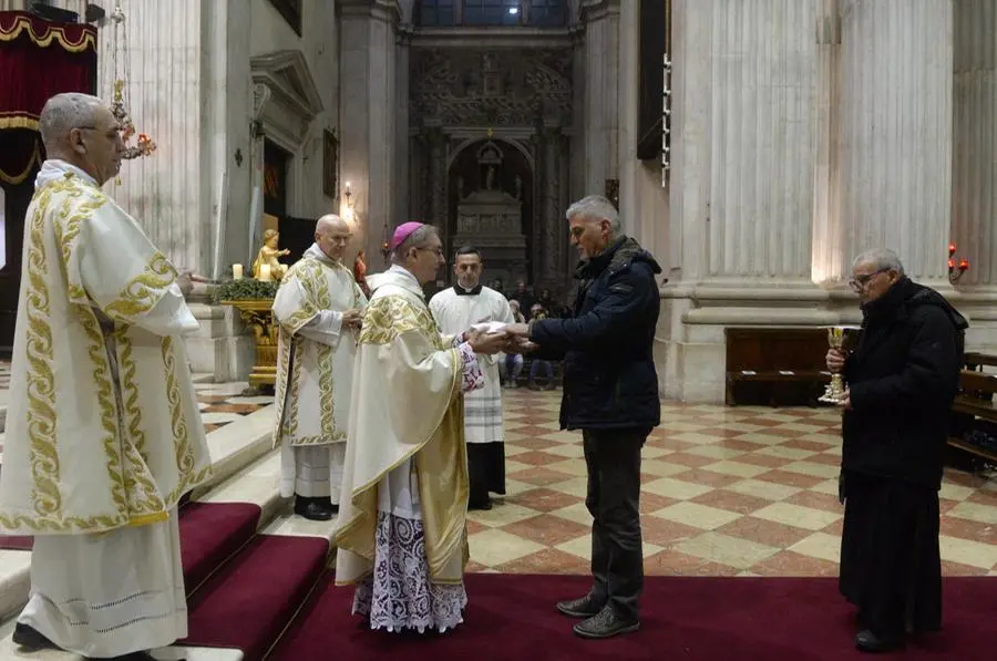 La santa Messa della Vigilia in Duomo