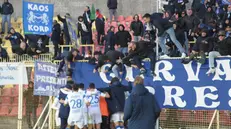 L'esultanza di squadra a Catanzaro - Foto Ansa © www.giornaledibrescia.it
