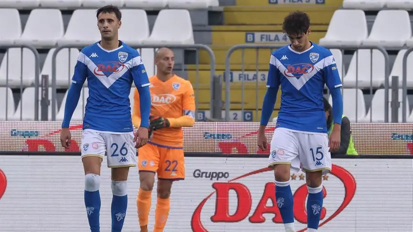 Delusione del Brescia per la sconfitta con il Parma