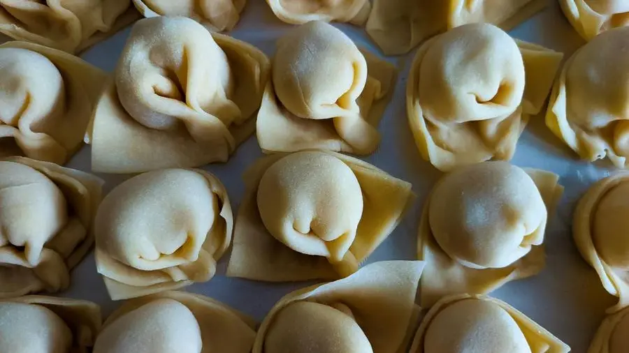Tortellini pronti da cuocere