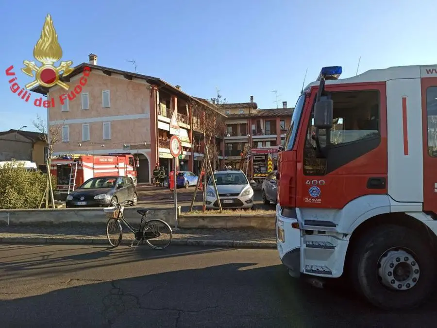 L'incendio ha coinvolto quattro appartamenti a San Gervasio
