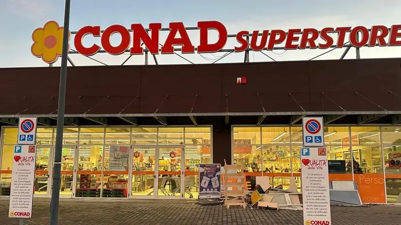 Il Conad di Bagnolo Mella preso di mira da una banda di ladri © www.giornaledibrescia.it