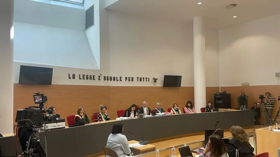 Silvia Zani in aula davanti alla Corte d'Assise di Brescia - © www.giornaledibrescia.it