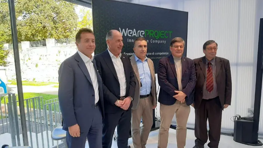Da sinistra Legnani, Ghisleni, Tonolli, Turati e Maffei - © www.giornaledibrescia.it
