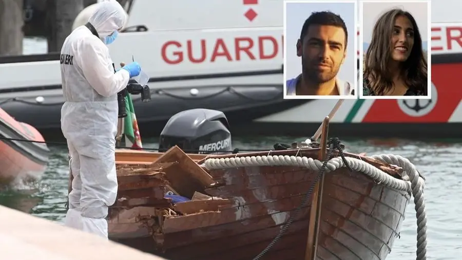 Il gozzo in legno su cui si trovavano Umberto Garzarella e Greta Nedrotti
