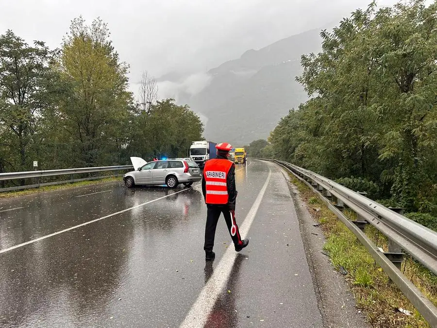 L'incidente frontale sulla statale 42 a Darfo Boario Terme