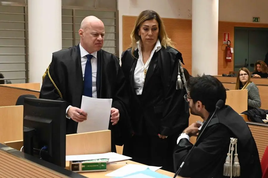 L'udienza in tribunale a Brescia per l'omicidio di Romano Fagoni