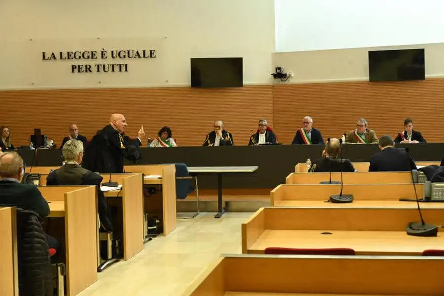 L'arrivo in tribunale di Giacomo Bozzoli, condannato all'ergastolo in primo grado