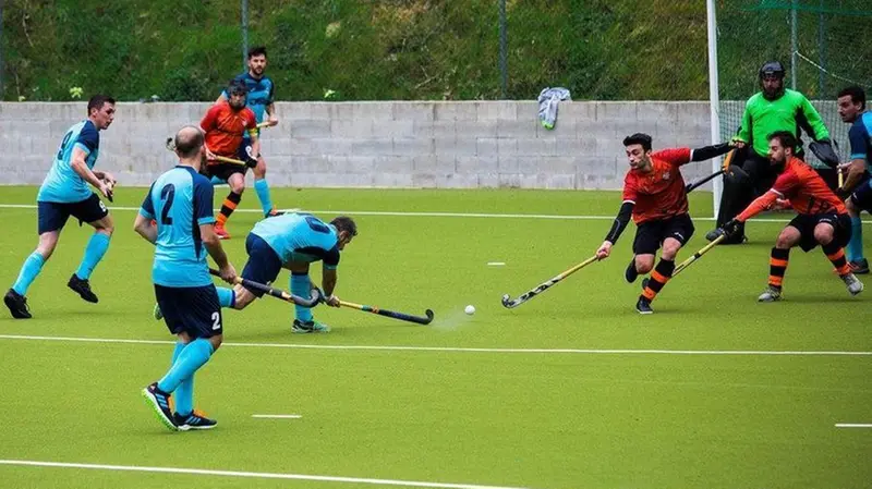 Una fase di gioco dell'hockey su prato © Pistoiasport/Andrea Chimenti
