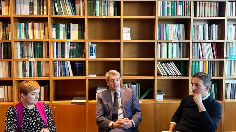 Da sinistra: Miriam Cominelli, Emilio Del Bono e Massimo Vizzardi - © www.giornaledibrescia.it
