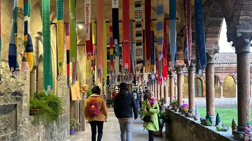 L'allestimento nel chiostro di San Francesco