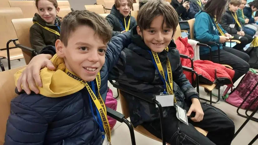 Gli alunni della classe quinta della scuola prima di Pontevico