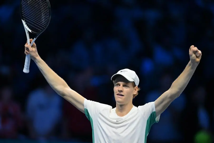 Atp Finals di tennis, Sinner batte Medvedev e vola in finale