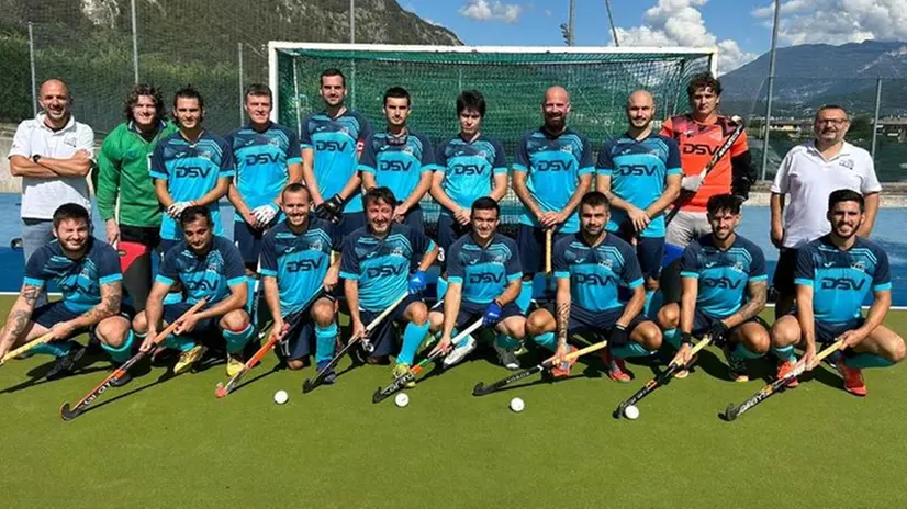 La squadra di hockey su prato del Cuscube Brescia © www.giornaledibrescia.it