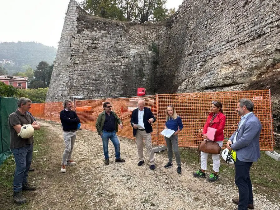 I lavori al muro nord del Castello