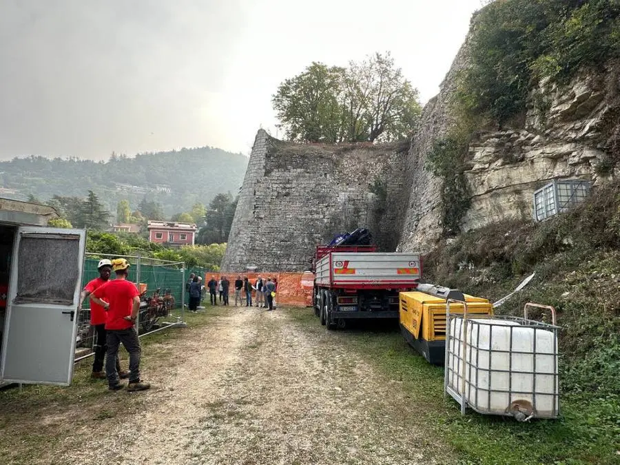 I lavori al muro nord del Castello