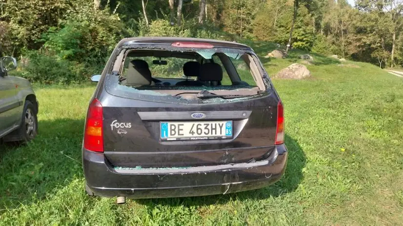 L'auto e la moto coinvolte nell'incidente