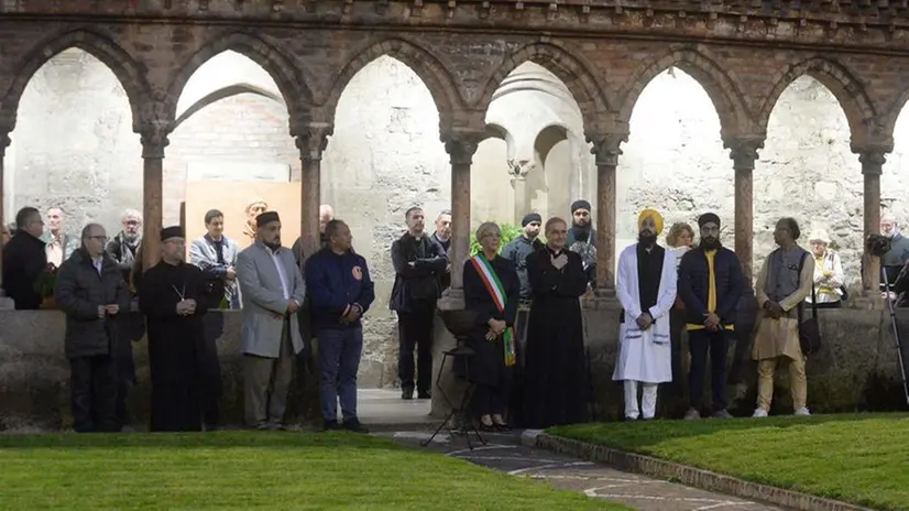 Nel convento dei Francescani la preghiera interreligiosa