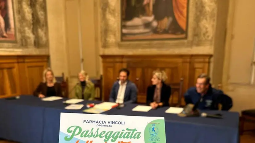 La passeggiata benefica è stata presentata questa mattina in Loggia