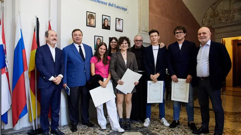 La festa per i diplomati dei licei del Luzzago