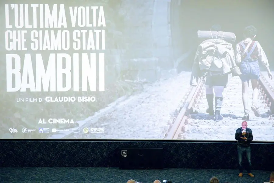 Claudio Bisio alla Multisala Oz presenta il suo lavoro da regista