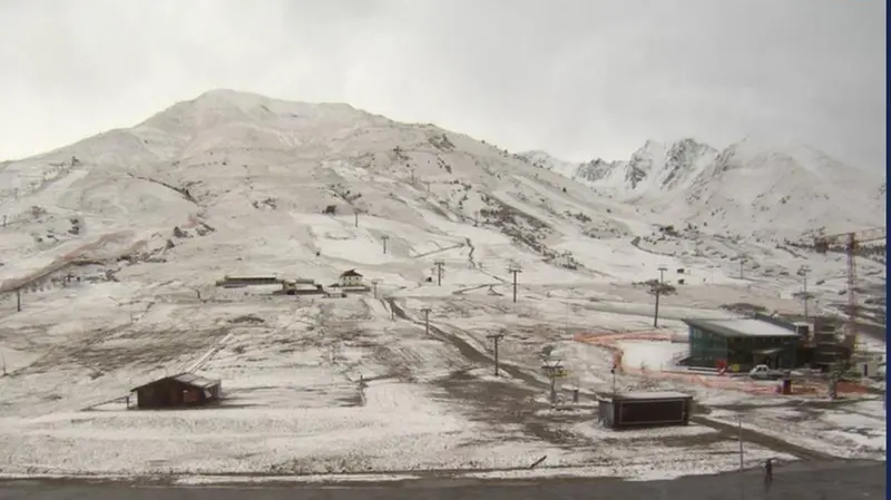 L'immagine della webcam sul Passo del Tonale