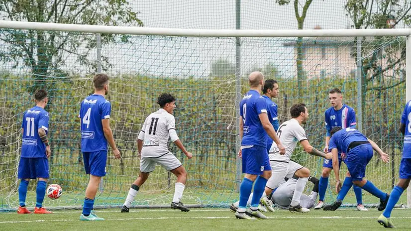 Promozione: Vighenzi-La Sportiva Ome 1-0 - Foto NewReporter/Perteghella © www.giornaledibrescia.it