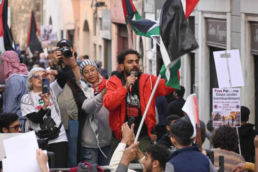 La manifestazione pro-Palestina in centro città