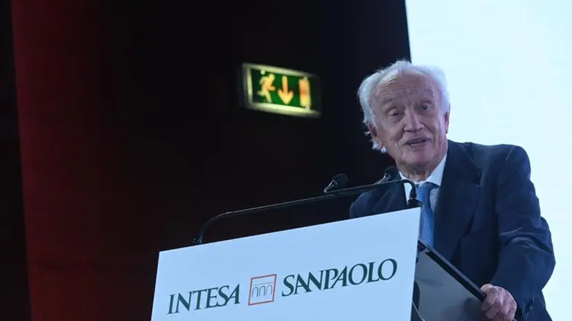 Il palco di «Nessuno escluso»
