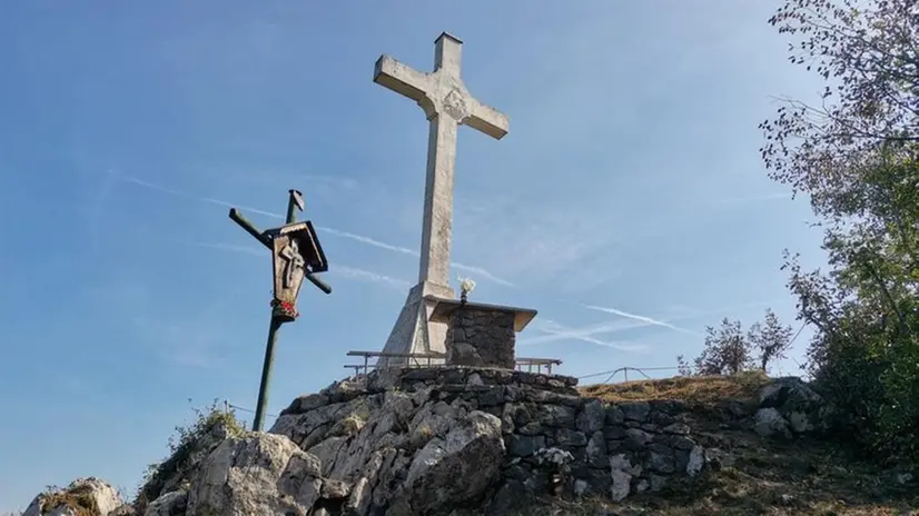 Il posizionamento della Croce di Barghe risale al 1933 - Foto @bontempiruggero.jpg