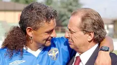 Roberto Baggio con Gino Corioni - © www.giornaledibrescia.it