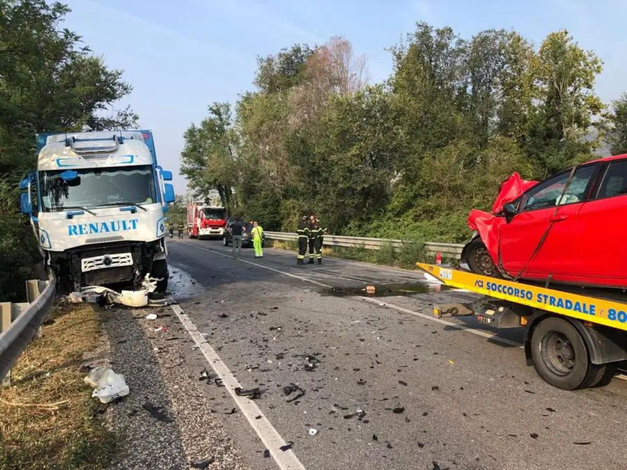 I mezzi coinvolti nell'incidente sulla 45bis