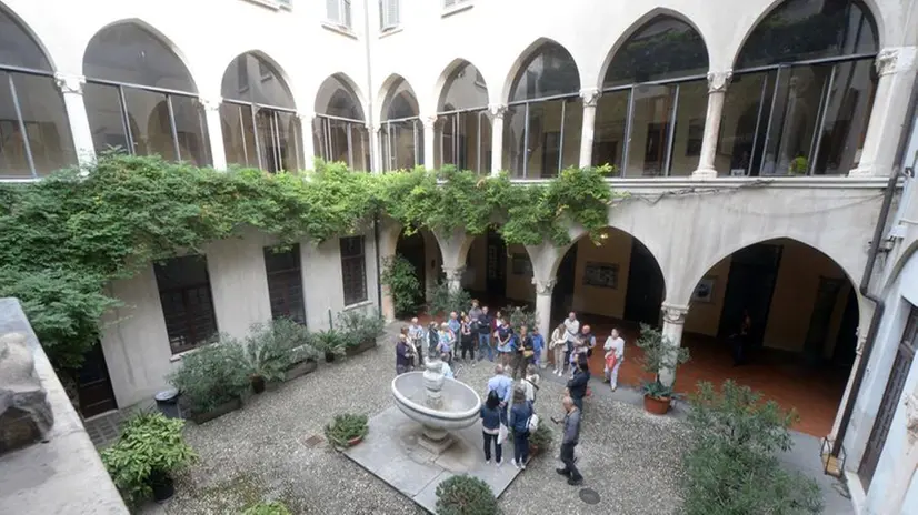 Visitatori a Palazzo Colleoni