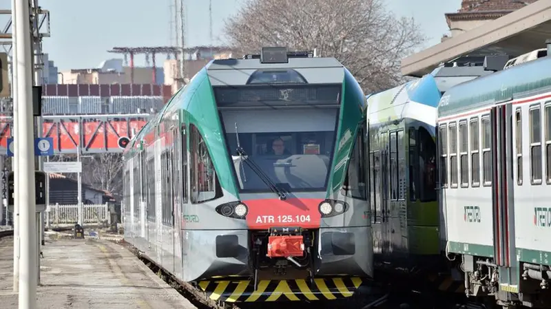 Un treno della Brescia-Iseo-Edolo - © www.giornaledibrescia.it