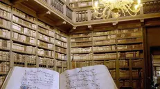 L’interno della biblioteca Queriniana di Brescia - © www.giornaledibrescia.it
