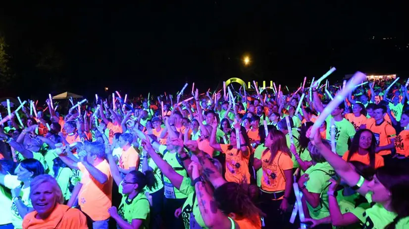 Fluo run a Brescia per 3mila persone